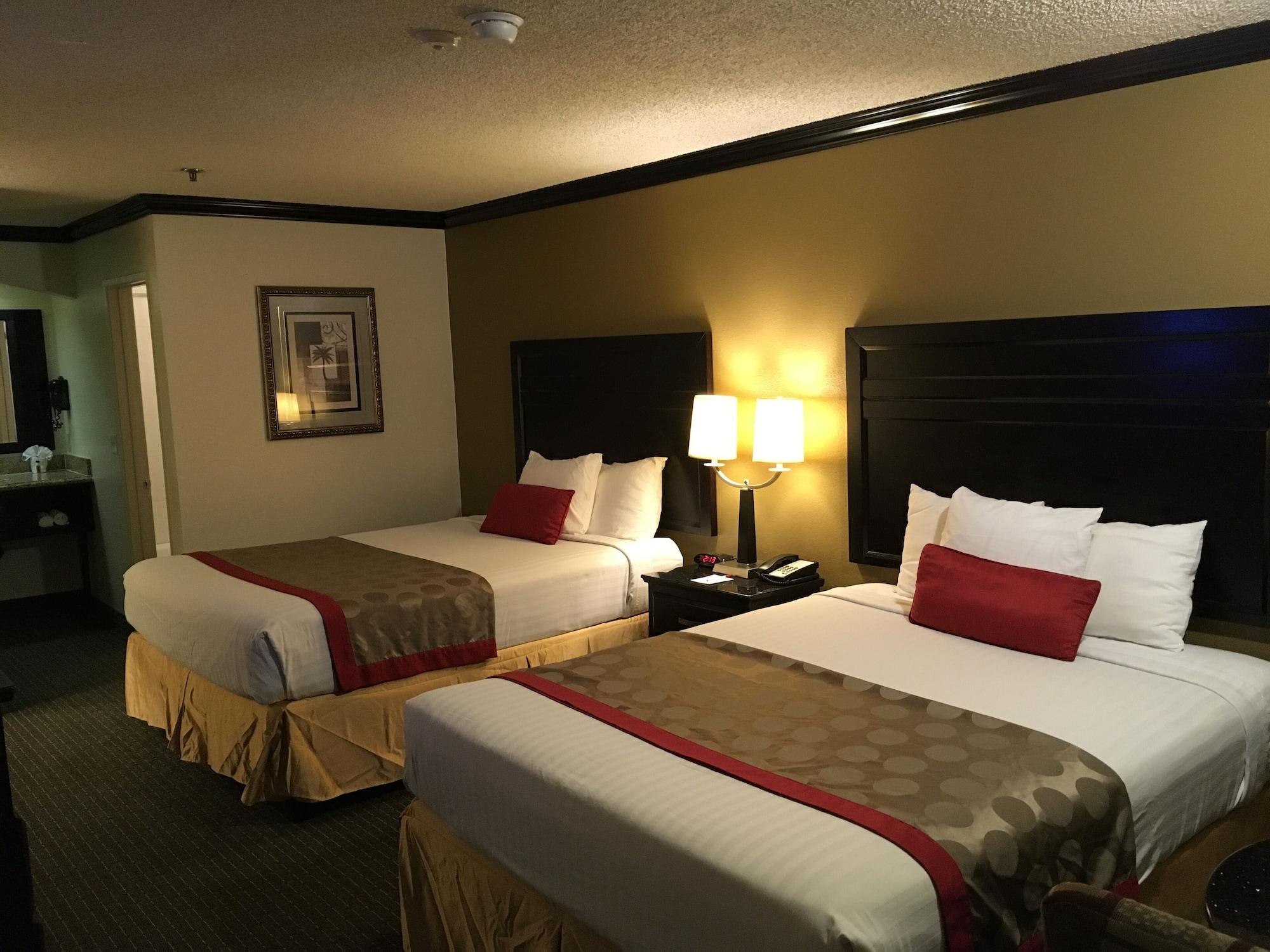 Hotel Ramada By Wyndham Ontario Extérieur photo